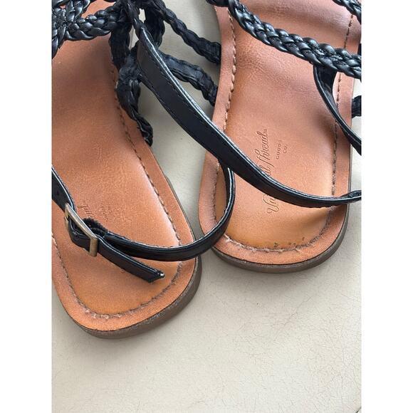 Universal Thread size 8.5 - Criss-Cross Braided Sandals - Picture 4 of 6